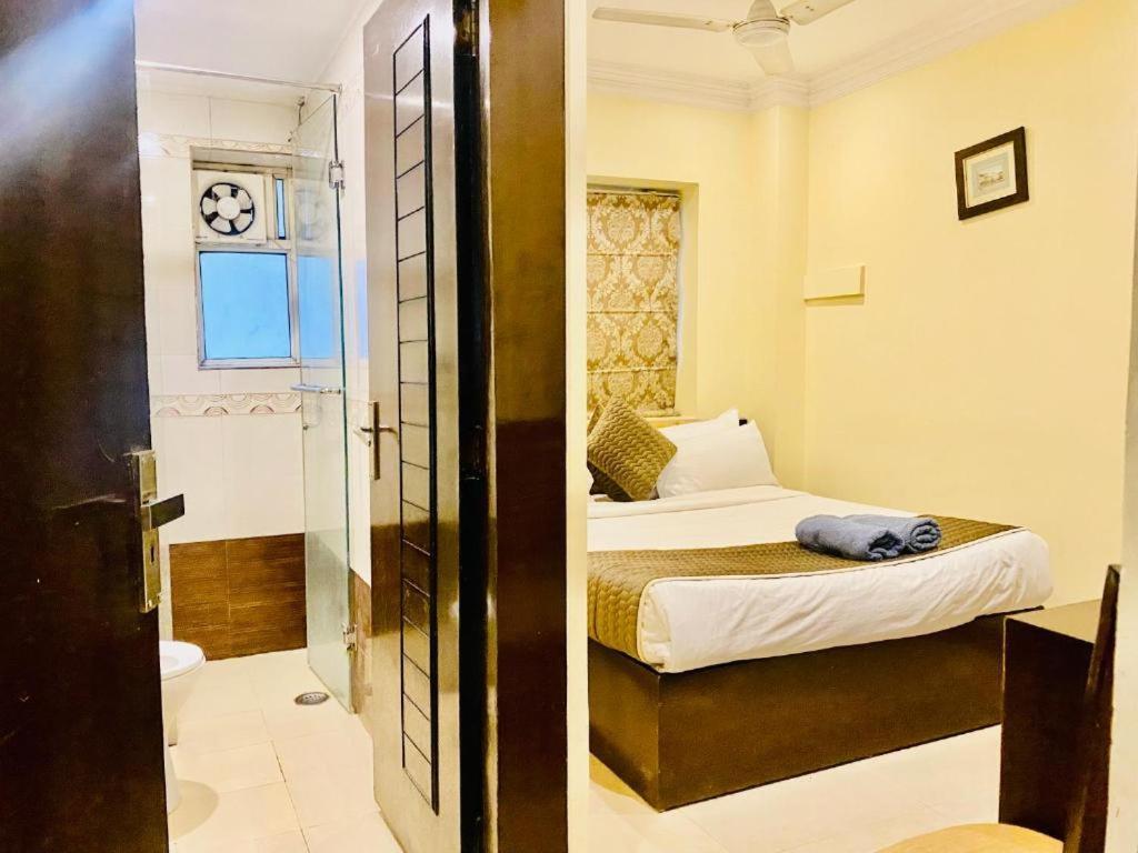 The Reo Luxury Hotel - Haridwar Exterior photo